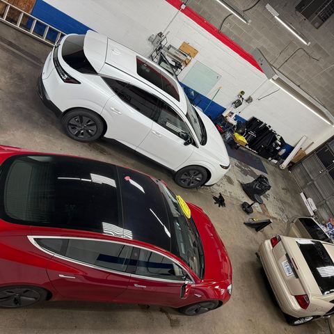 Window tint install: Three cars in the bay